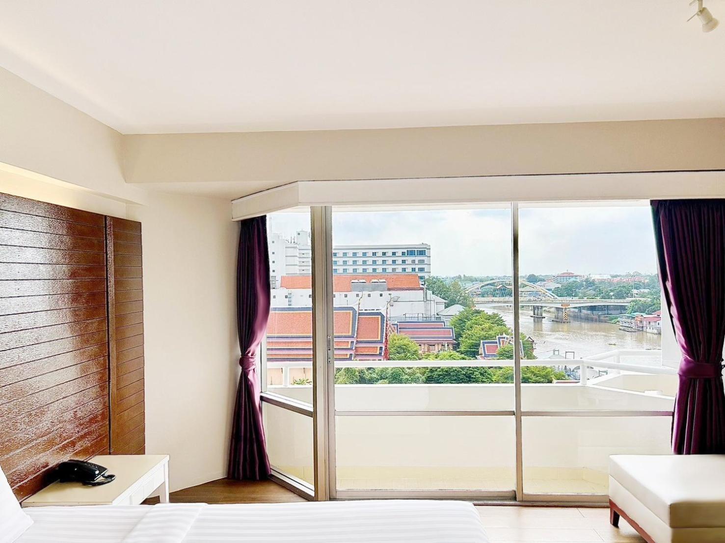 Ayothaya Riverside Hotel Phra Nakhon Si Ayutthaya Exterior photo