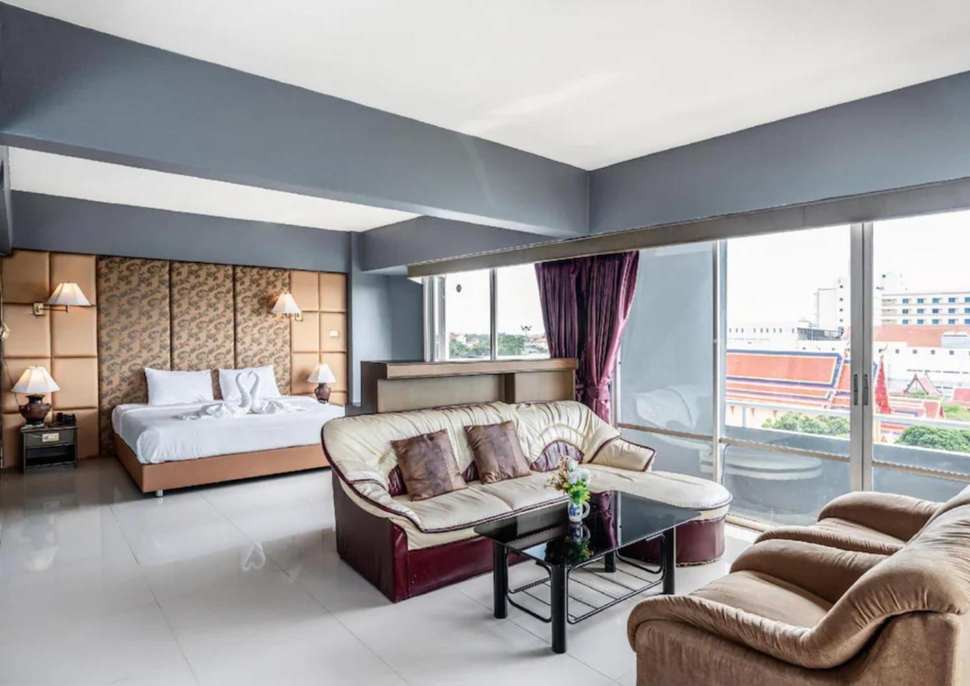 Ayothaya Riverside Hotel Phra Nakhon Si Ayutthaya Exterior photo
